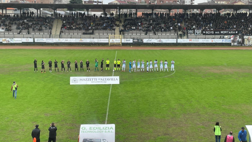 Calcio, una splendida cornice di pubblico assiste al pareggio a reti bianche fra Casale e Alessandria